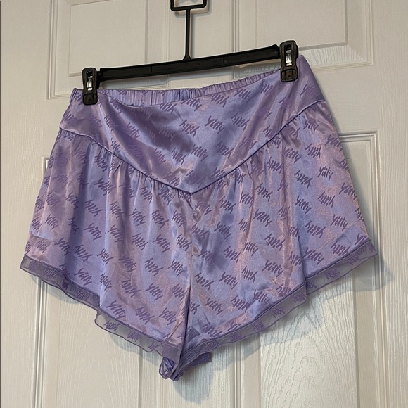 Yitty Women's Intimates Set - Picture 7 of 9